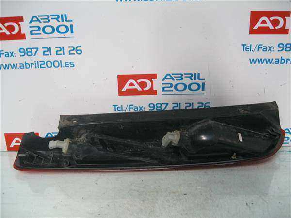PILOTO TRA. DCHO. Ford focus ii (da_) 1.8 TDCi KKDA GRIS PLATA Bombilla Derecha derecho Faro Lámpara Luz Trasera trasero - Imagen 2