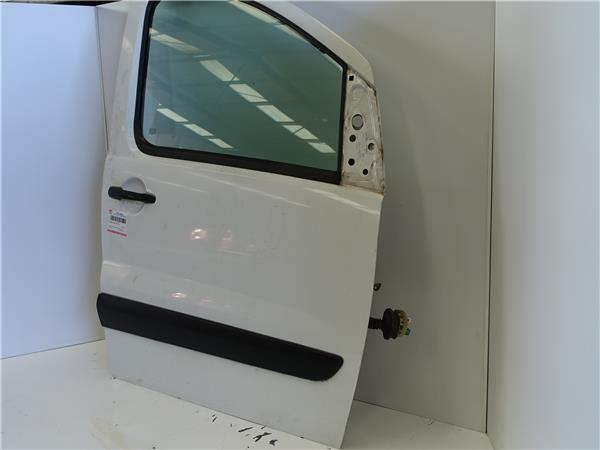 PUERTA DEL. DCHA. Peugeot expert furgón (vf3a_, vf3u_, vf3x_) 2.0 HDi 120 RHK (DW10UTED4) RHK(DW10UTED4) BLANCO Delanteras delanteros Derechas derechos - Imagen 3