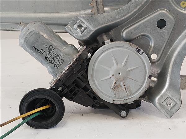 MECANISMO ELEVALUNAS TRA. IZDO. Toyota auris (e15)(10.2006->) 1.6 VVTi 1ZR-FE 1ZRFE 85710-0D100 857100D100 NEGRO Izquierdas izquierdos motor Traseras traseros - Imagen 2