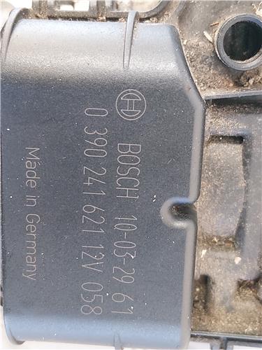 MOTOR LIMPIAPARABRISAS DEL. Citroen berlingo furgón (2008->) 1.6 HDi 90 9HX (DV6ATED4) 9HX(DV6ATED4) 0390241621 390241621 NEGRO Delanteras delanteros - Imagen 3