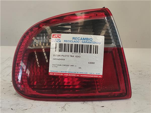 PILOTO TRA. IZDO. Seat toledo (1m2)(03.1999->) 1.9 TDI ARL 1M5945095B GRIS Bombilla Faro Izquierdo Lámpara lateral Luz Trasero