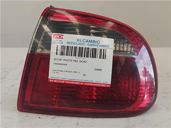 PILOTO TRA. DCHO. Seat toledo (1m2)(03.1999->) 1.9 TDI ARL 1M5945096B GRIS Bombilla Derecha derecho Faro Lámpara Luz Trasera trasero