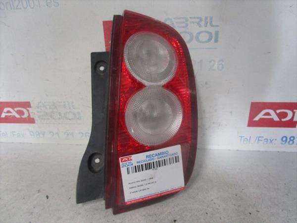 PILOTO TRA. DCHO. Nissan micra (k12e)(11.2002->) 1.2 16V CR12DE GRIS Bombilla Derecha derecho Faro Lámpara Luz Trasera trasero