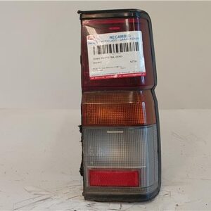 PILOTO TRA. DCHO. Nissan terrano (wd21)(12.1987->) 2.7 TD 4WD TD27T 22023921 BLANCO    Bombilla Derecha derecho Faro Lámpara Luz Trasera trasero