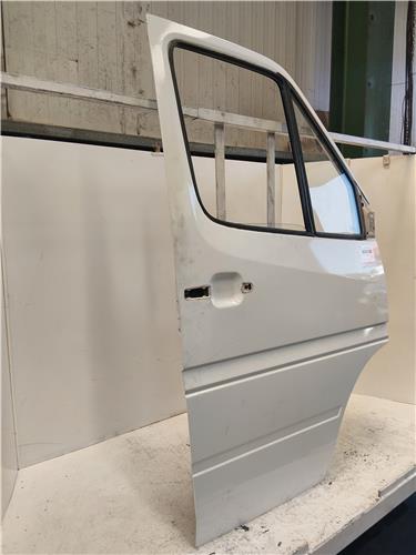 PUERTA DEL. DCHA. Mercedes-Benz sprinter 3-t furgón (903) 308 CDI OM 611.987 OM611987 BLANCO Delanteras delanteros Derechas derechos 711.605 - Imagen 2
