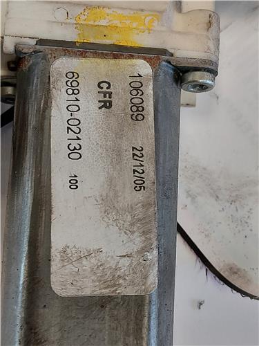 MECANISMO ELEVALUNAS DEL. DCHO. Toyota corolla (e12)(2002->) 1.4 D 1ND - #Prov# 1NDPROV 6981002130 GRIS Delanteras delanteros Derechas derechos motor - Imagen 3