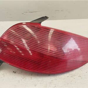 PILOTO TRA. DCHO. Peugeot 206 (1998->) 1.9 D WJY (DW8B) WJY(DW8B) 2531D GRANATE Bombilla Derecha derecho Faro Lámpara Luz Trasera trasero