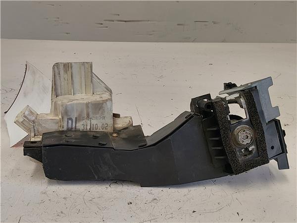 CERRADURA DEL IZQ Ford mondeo iii (b5y) 2.0 TDCi FMBA XS41A21813DE GRIS - Imagen 2