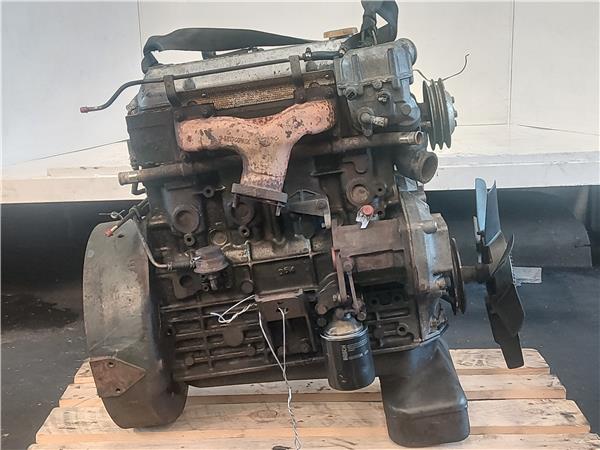 MOTOR COMPLETO Nissan l-50095 - #prov# L-50-88 VARIANTE 50/2 - #Prov# D/84.40 II - #Prov# D8440IIPROV B440 BLANCO BLOQUE core usado - Imagen 4