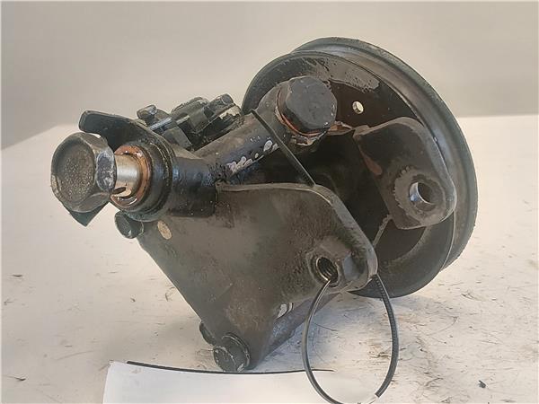 BOMBA SERVODIRECCION Nissan terrano (wd21)(12.1987->) 2.7 TD 4WD TD27T 235AK4 BLANCO