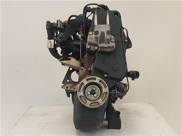 MOTOR COMPLETO Fiat punto van (188ax) 1.2 60 188 A4.000 188A4000 188A4000 GRIS BLOQUE core usado - Imagen 4