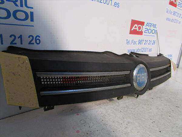 REJILLA CAPO Fiat ii panda (169)(2003->) 1.3 D Multijet 4x4 188A8000 - #Prov# 188A8000PROV 7353353899 AMARILLO CALANDRA DELANTERA RADIADOR capot delantera - Imagen 2
