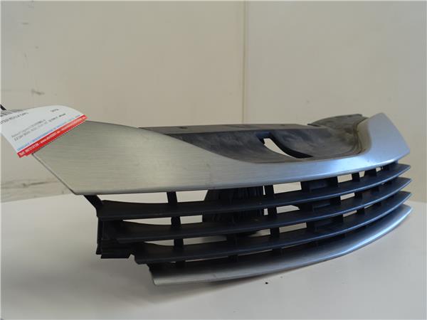 REJILLA CAPO Renault laguna ii (bg0)(2001->) 2.0 16V (BG00, BG0K, BG0P, BG0W) G/ F4R J7 - #Prov# GF4RJ7PROV 8200012581 BEIGE CALANDRA DELANTERA RADIADOR capot delantera - Imagen 2