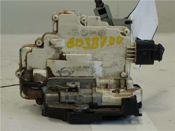 CERRADURA DEL DCHA Seat leon (1p1)(05.2005->) 1.6 TDI CAYC 1P1837016 BLANCO LHW