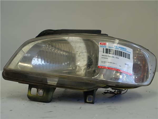 FARO DEL. IZDO. Seat ibiza (6k1)(08.1999->) 1.4 16V AUA 67743731 AMARILLO Bombillas Delanteras delanteros Izquierdas izquierdos Lámparas luces Luz Pilotos DXK
