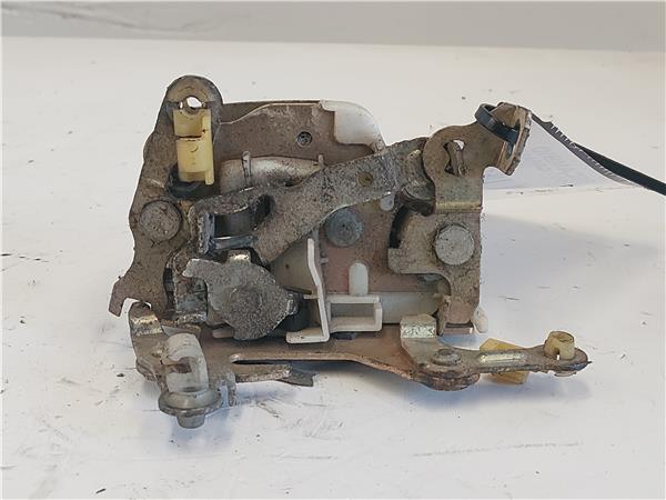 CERRADURA DEL IZQ Nissan patrol (k/w260)(03.1989->) 2.8 D A428 BLANCO