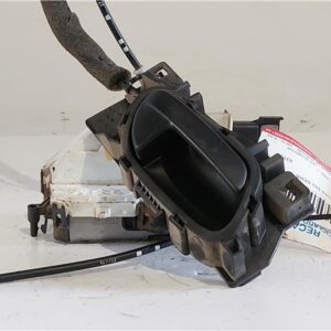 CERRADURA DEL DCHA Citroen berlingo combi (2008->) 1.6 HDi 75 9HT (DV6BTED4) 9HT(DV6BTED4) 828405 BLANCO    20DP48