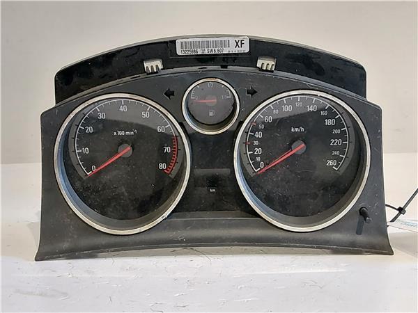 CUADRO COMPLETO Opel astra h gtc (2004->) 1.4 Z 14 XEP Z14XEP 13225986 GRIS COMPLETO instrumentos