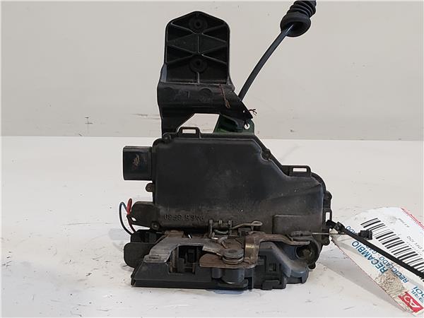 CERRADURA DEL IZQ Volkswagen golf iv berlina (1j1)(1997->) 1.9 TDI ATD C3B118370150 GRIS EUH