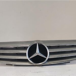 REJILLA CAPO Mercedes-Benz clk (bm 209) coupe (03.2002->) 2.7 270 CDI (209.316) [2,7 Ltr. - 125 kW CDI 20V CAT] OM 612.967 OM612967 2098800023 NEGRO    CALANDRA DELANTERA RADIADOR capot delantera 722.640