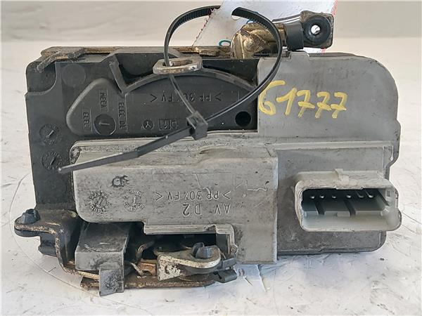 CERRADURA DEL DCHA Peugeot 206 (1998->) 1.4 HDi eco 70 8HZ (DV4TD) 8HZ(DV4TD) 1803 GRIS 20CQ06