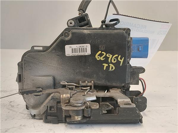 CERRADURA TRA DCHA Seat altea (5p1)(03.2004->) 1.9 TDI BJB 7L0839016 GRIS