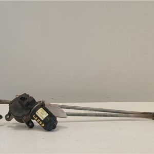 MOTOR LIMPIAPARABRISAS DEL. Mitsubishi montero sport (k90)(1999->) 2.5 TD GLS [2,5 Ltr. - 73 kW Turbodiesel] 4D56 - #Prov# 4D56PROV MR221974 GRIS    Delanteras delanteros