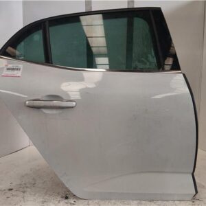 PUERTA TRA. DCHA. Renault megane iv berlina 5p (12.2015->) 1.2 Tech Road [1,2 Ltr. - 97 kW TCE Energy] H5F 408 - #Prov# H5F408PROV BLANCO    Derechas derechos Traseras traseros