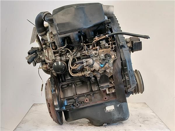 MOTOR COMPLETO Opel corsa b (1993->) 1.7 D X 17 D (4EE1) X17D(4EE1) X17D (4EE1) X17D(4EE1) BLANCO BLOQUE core usado - Imagen 3