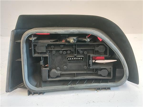 PILOTO TRA. DCHO. Renault clio i fase i / ii (b/c57)(01.1991->) 1.2 (5/357Y, 5/357K) D7F 730 D7F730 7700827552 BLANCO Bombilla Derecha derecho Faro Lámpara Luz Trasera trasero - Imagen 2