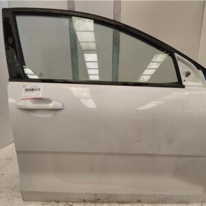 PUERTA DEL. DCHA. Kia rio (yb)(2016->) 1.4 Business [1,4 Ltr. - 66 kW CRDi CAT] D4FC - #Prov# D4FCPROV BLANCO    Delanteras delanteros Derechas derechos