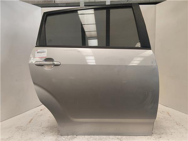 PUERTA TRA. DCHA. Toyota corolla verso (r1)(2004->) 2.2 D-4D 2AD-FTV 2ADFTV GRIS Derechas derechos Traseras traseros