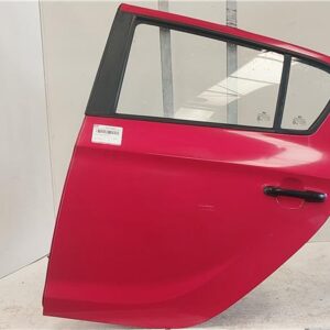 PUERTA TRA. IZDA. Hyundai i20 (pb)(2009->) 1.2 G4LA ROJO    Izquierda izquierdas Trasera traseras