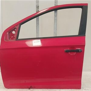 PUERTA DEL. IZDA. Hyundai i20 (pb)(2009->) 1.2 G4LA ROJO    Delantera Izquierda
