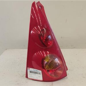 PILOTO TRA. IZDO. Peugeot 107 (2005->) 1.0 Básico [1,0 Ltr. - 50 kW] 1KR (384 F) 1KR(384F) 81560-0H040 815600H040 NEGRO    Bombilla Faro Izquierdo Lámpara lateral Luz Trasero