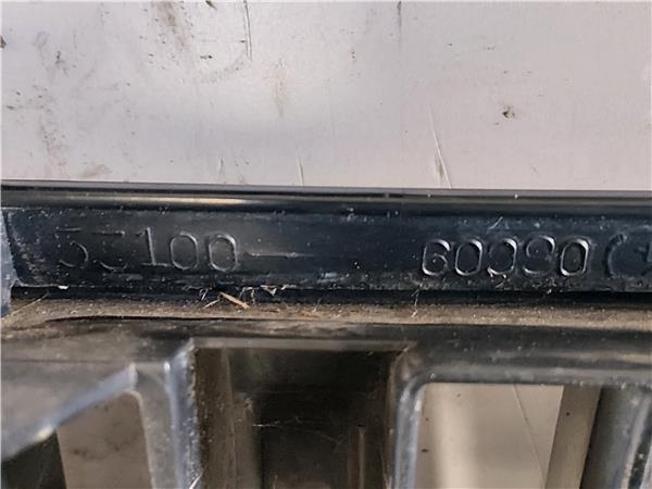REJILLA CAPO Toyota land cruiser (j9)(1996->) 3.0 D-4D 1KD-FTV 1KDFTV 53100-60080 5310060080 GRIS PLATA CALANDRA DELANTERA RADIADOR capot delantera - Imagen 4