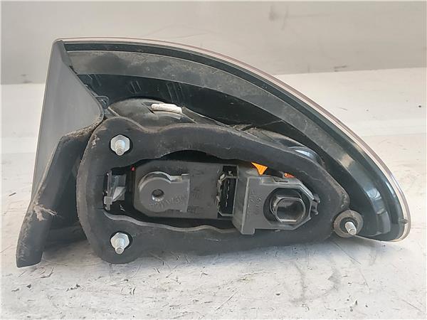 PILOTO TRA. IZDO. Seat cordoba berlina (6l2)(09.2002->) 1.9 TDI AXR 6L5945095A NEGRO Bombilla Faro Izquierdo Lámpara lateral Luz Trasero - Imagen 2