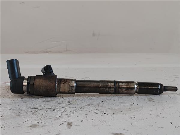 INYECTOR Seat leon (1p1)(05.2005->) 1.6 TDI CAYC 03L130277B 3L130277B BLANCO - Imagen 2