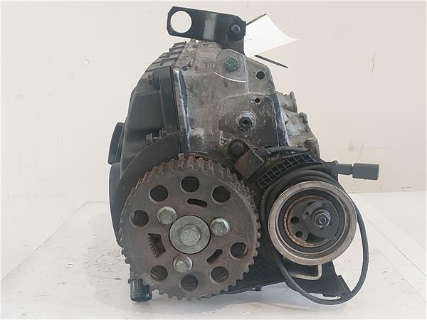 CULATA Volkswagen passat berlina (3b2)(1996->) 1.9 TDI ATJ 038103373R 38103373R GRIS BOSCH - Imagen 2