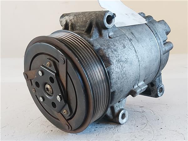 COMPRESOR AIRE ACOND. Renault megane ii sedan - #prov# 88 KW 2005 1.9 DCI - #Prov# D/F9Q B8 - #Prov# DF9QB8PROV 8200309193 GRIS Acondicionado - Imagen 2