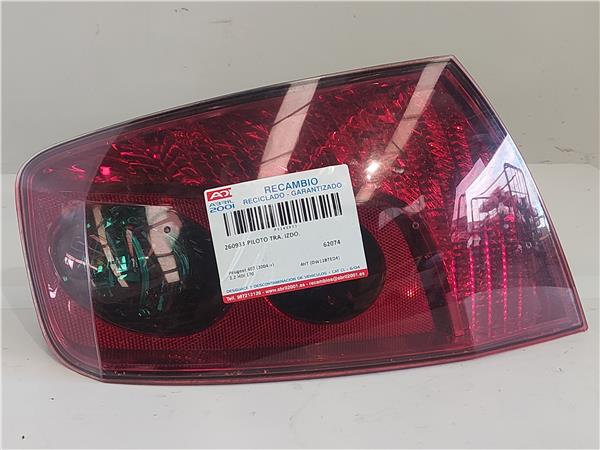 PILOTO TRA. IZDO. Peugeot 407 (2004->) 2.2 HDi 170 4HT (DW12BTED4) 4HT(DW12BTED4) NEGRO Bombilla Faro Izquierdo Lámpara lateral Luz Trasero 20MB15