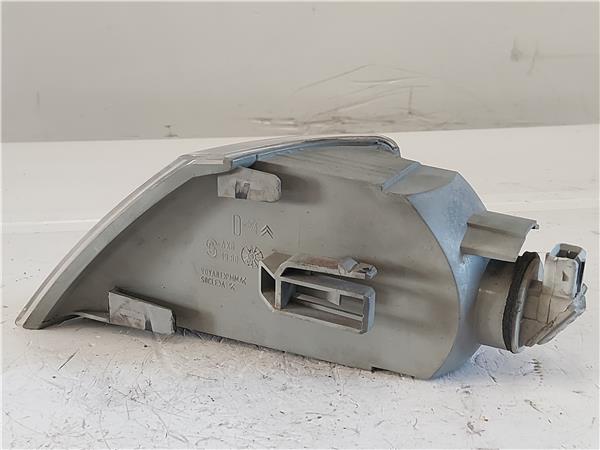 INTERMITENTE DEL. DCHO Citroen xantia berlina (1998->) 2.0 HDI 90 RHY (DW10TD) RHY(DW10TD) AX01980 GRIS Delanteras delanteros Derechas derechos pilotos - Imagen 2