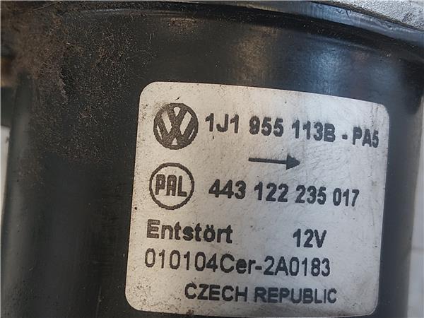 MOTOR LIMPIAPARABRISAS DEL. Volkswagen golf iv berlina (1j1)(1997->) 1.9 TDI ASV 1J1955113B GRIS Delanteras delanteros EGS - Imagen 3